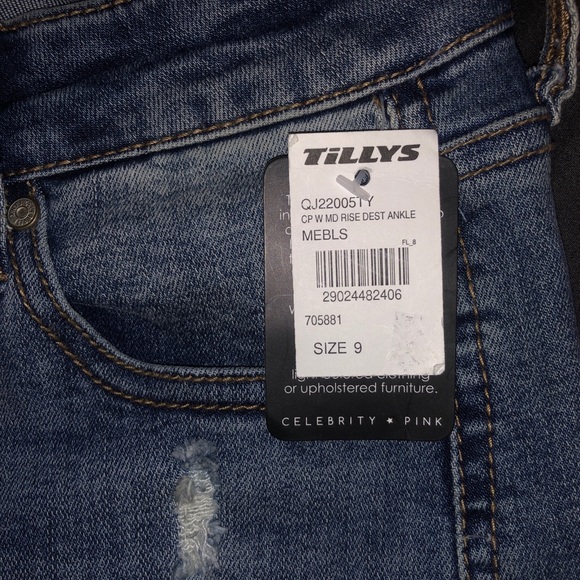 Tillys Jeans - Picture 3 of 5